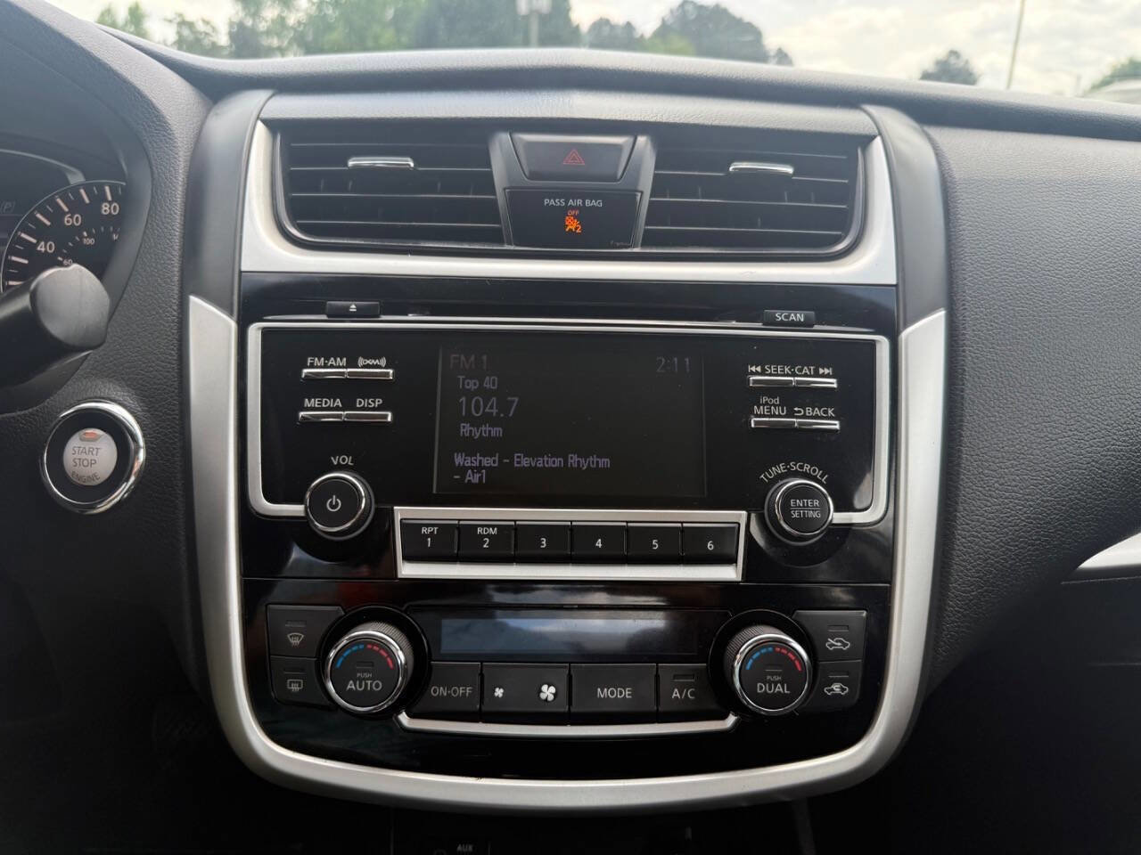 Used 2018 Nissan Altima 2.5 SV FWD image 19