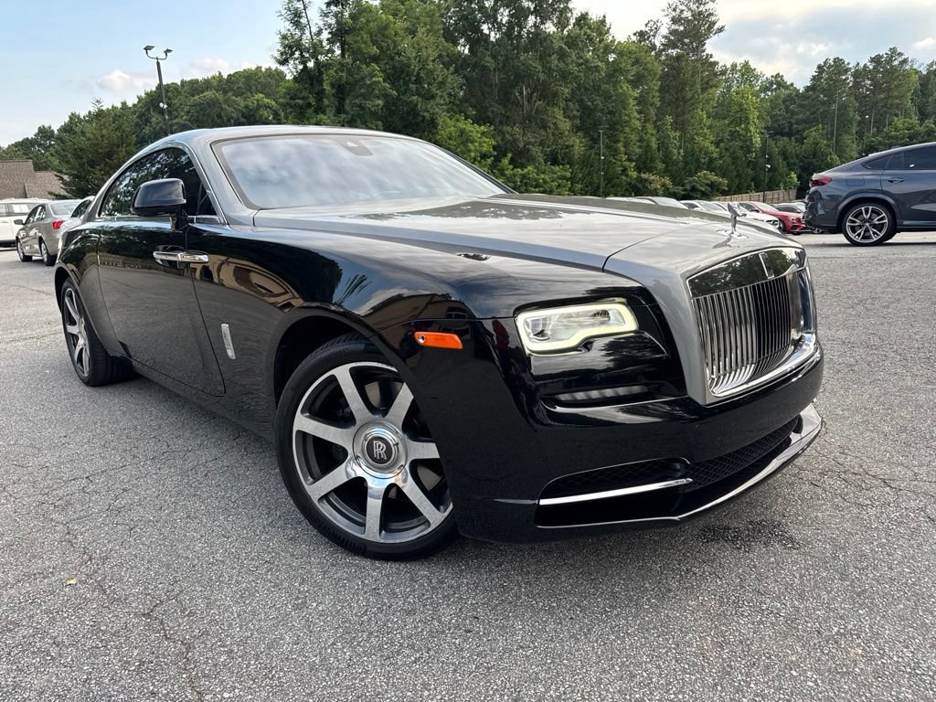 Used 2017 Rolls-Royce Wraith RWD image 4