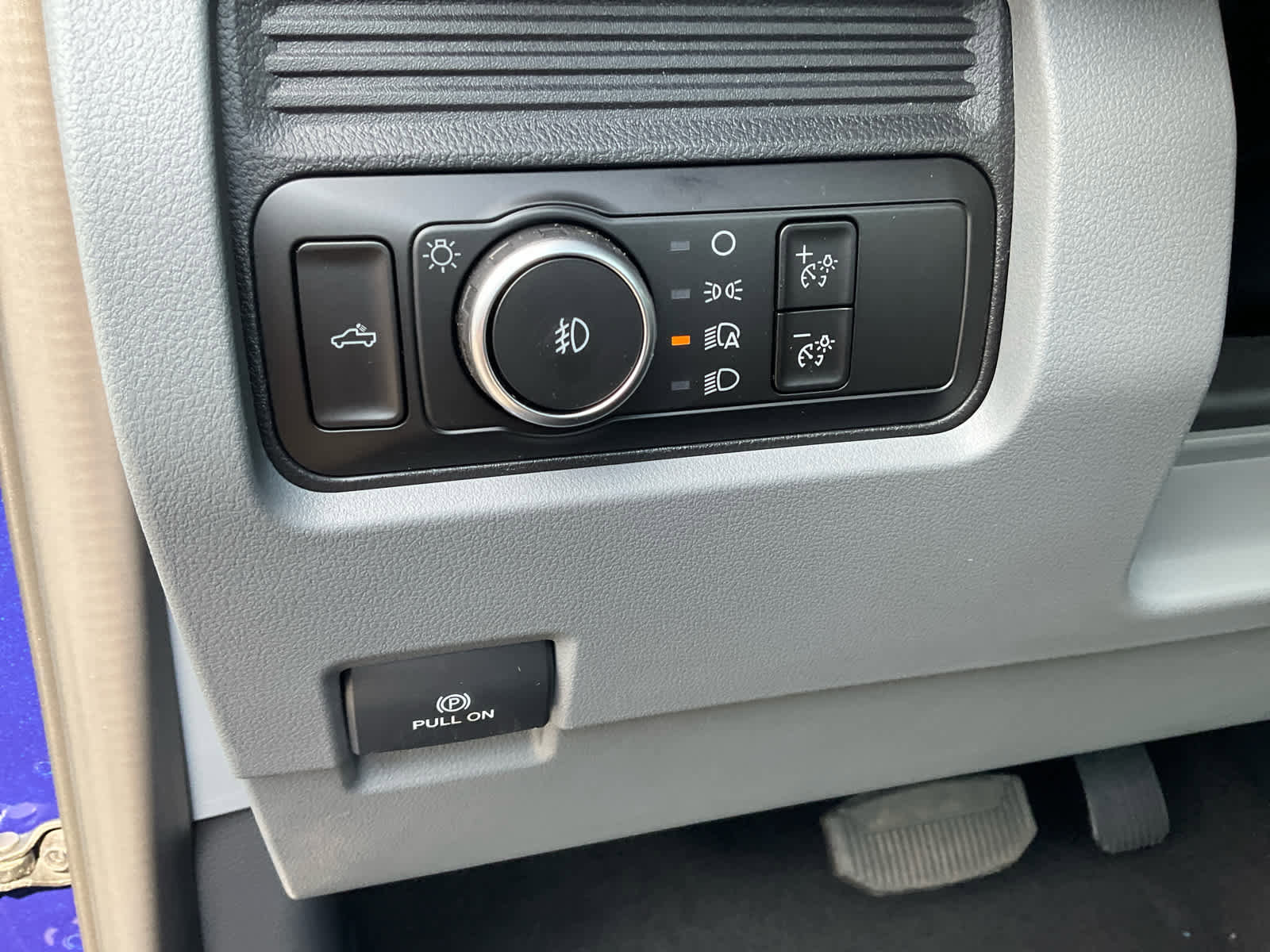 New 2026 Ford F250 XL w/ STX Appearance Package image 17