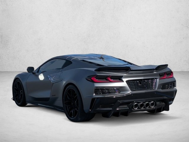 Used 2024 Chevrolet Corvette Z06 RWD image 7