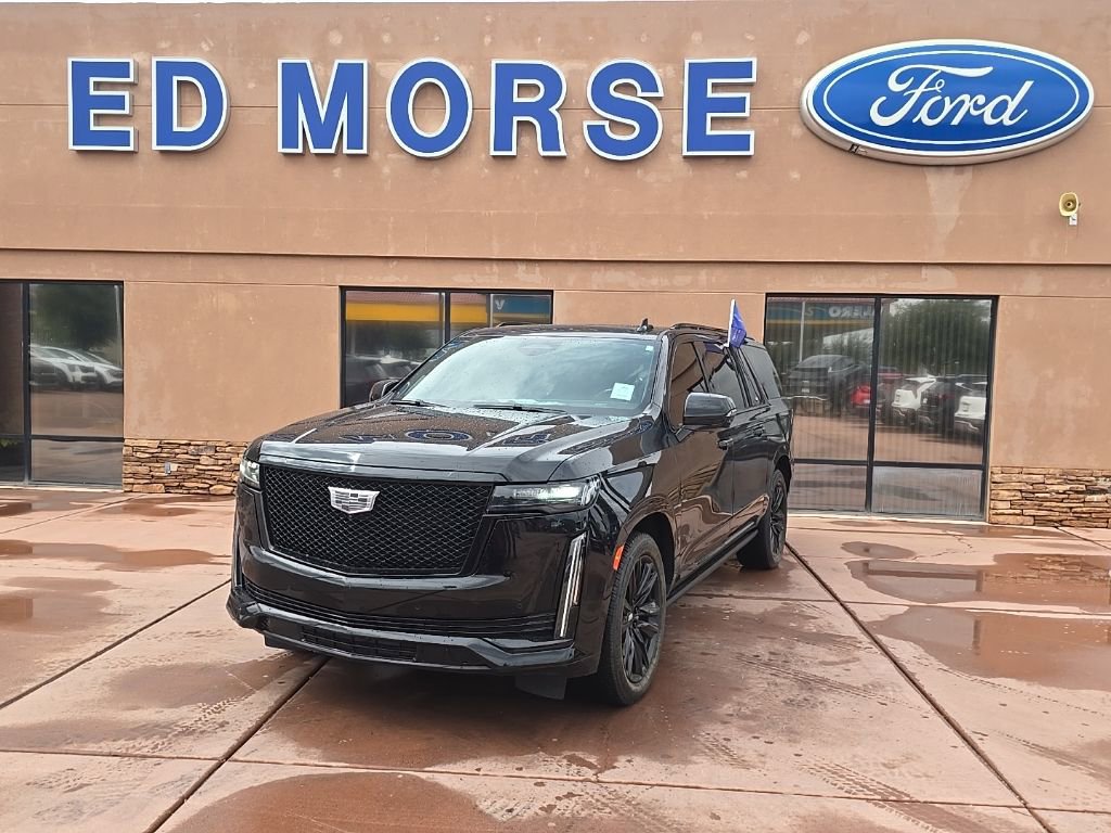 Used 2023 Cadillac Escalade ESV Sport Platinum AWD/4WD image 1