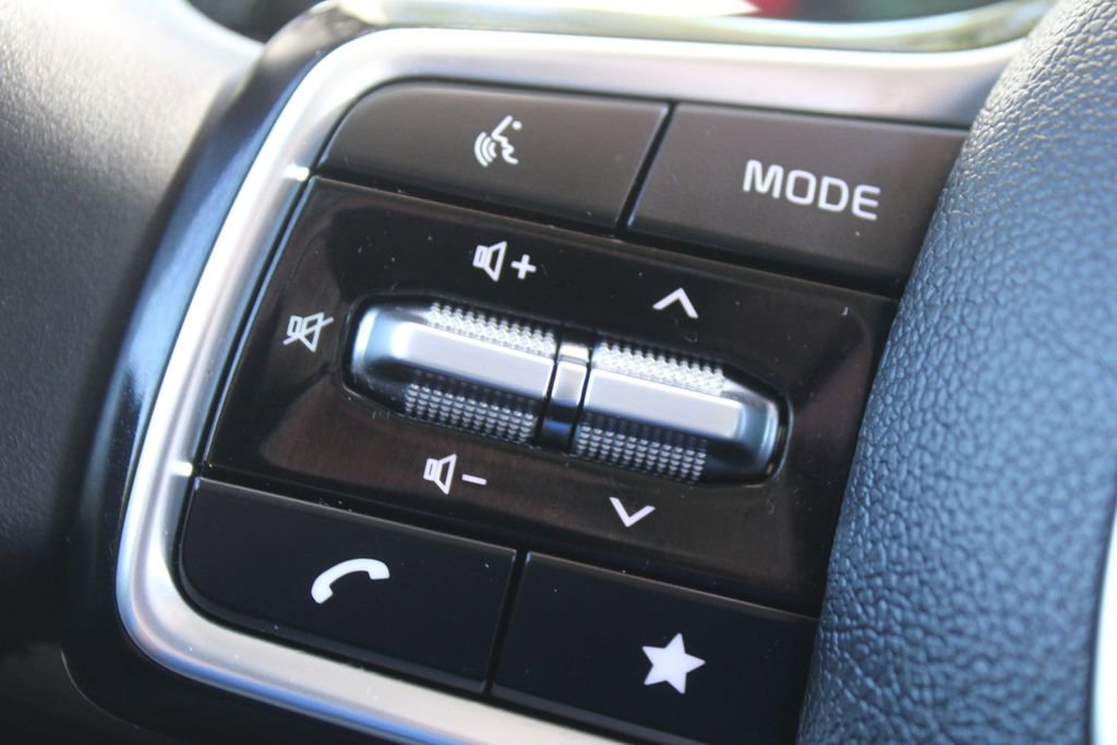 Certified 2025 Kia Sorento EX AWD/4WD image 28