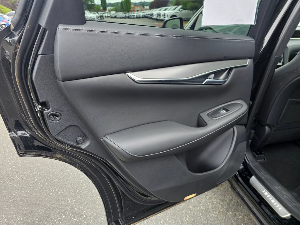 Used 2024 INFINITI QX50 Luxe AWD/4WD image 19