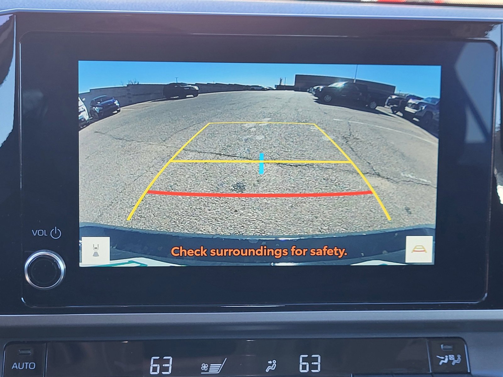 Used 2025 Toyota Camry LE image 30