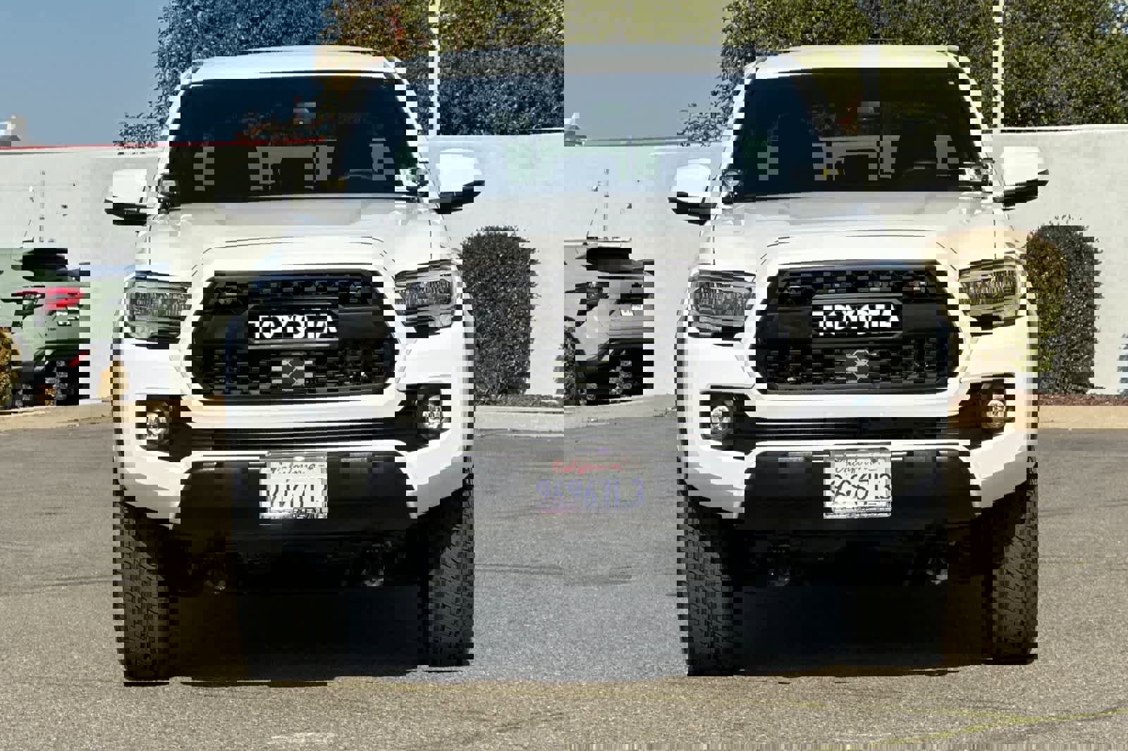 Used 2022 Toyota Tacoma TRD Off-Road image 10