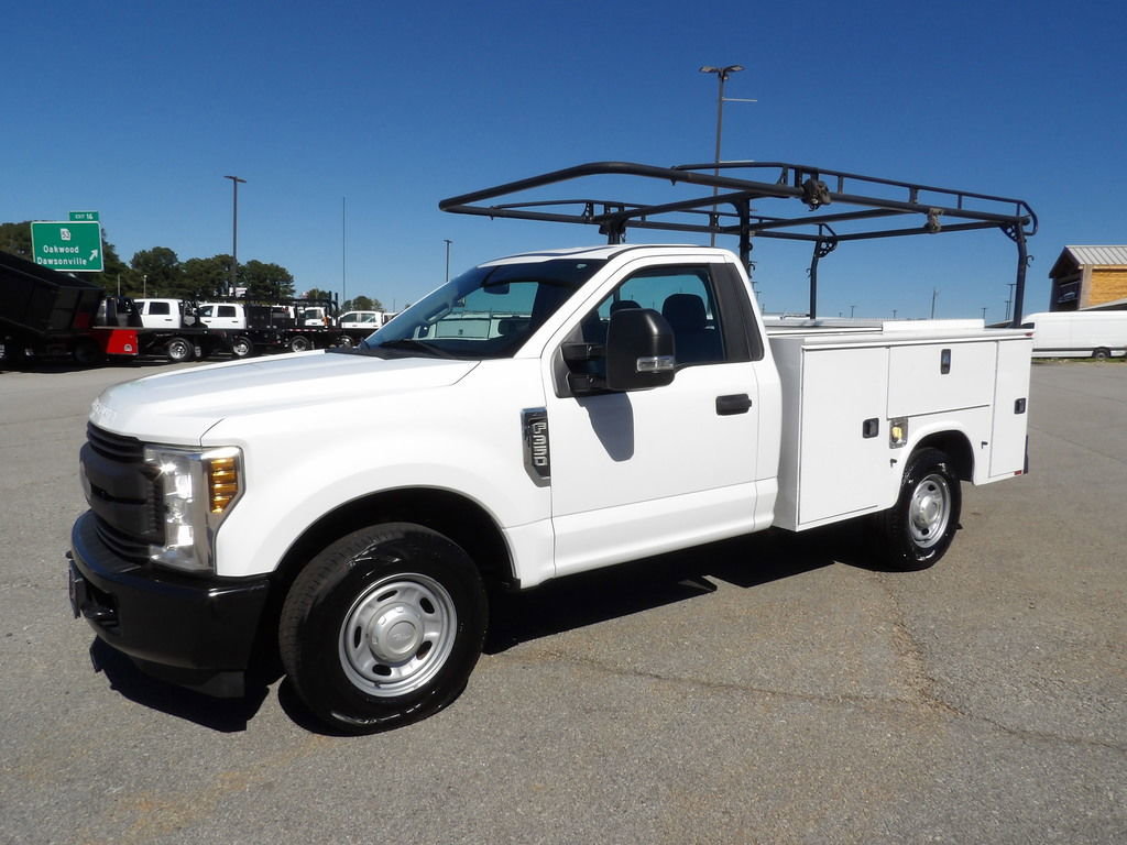 Used 2018 Ford F350 XL w/ Power Equipment Group image 3