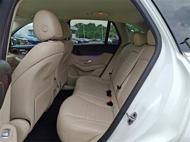 Used 2022 Mercedes-Benz GLC 300 4MATIC image 10