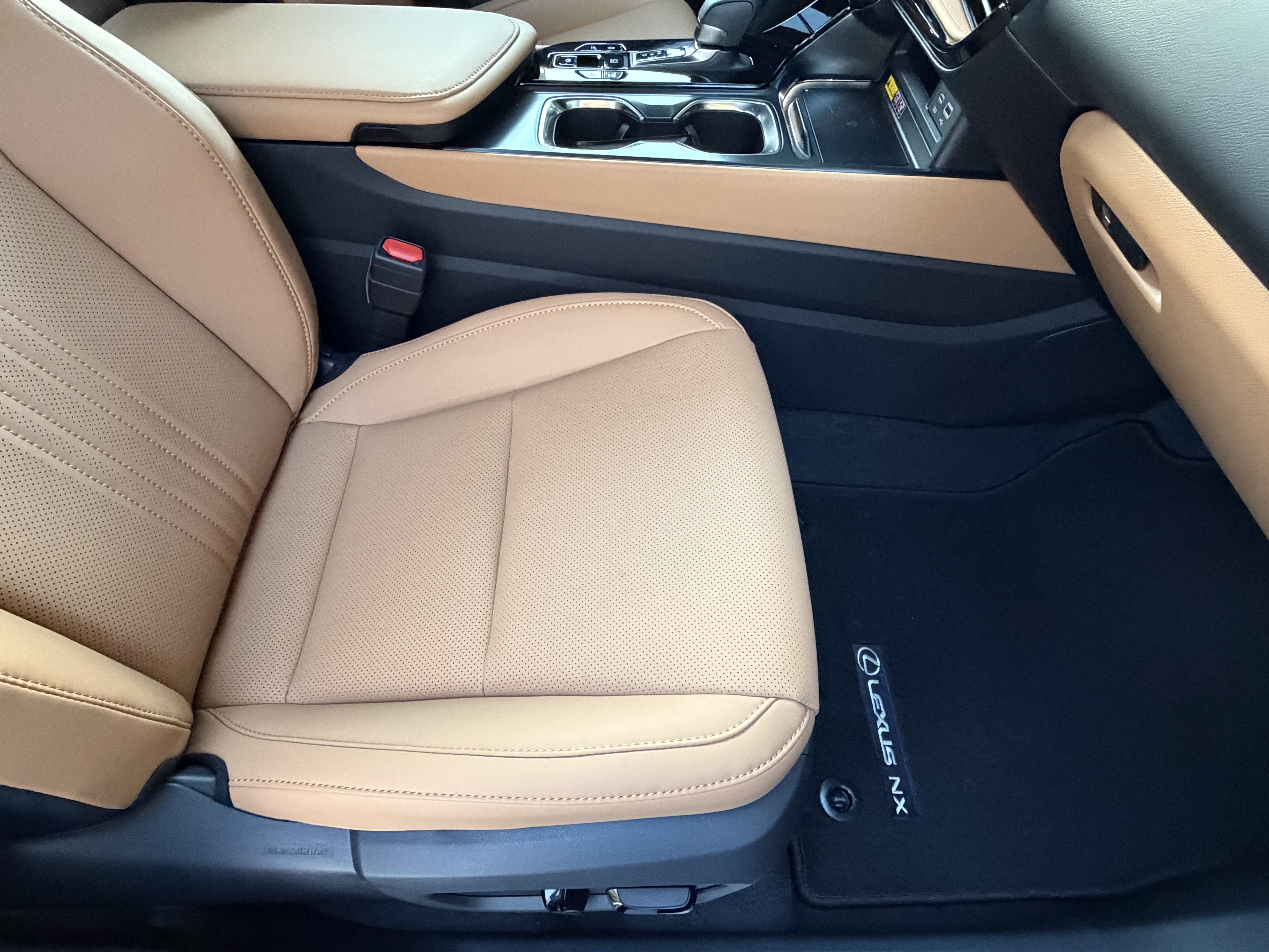 Certified 2026 Lexus NX 350 AWD w/ Accessory Package (2T) image 41