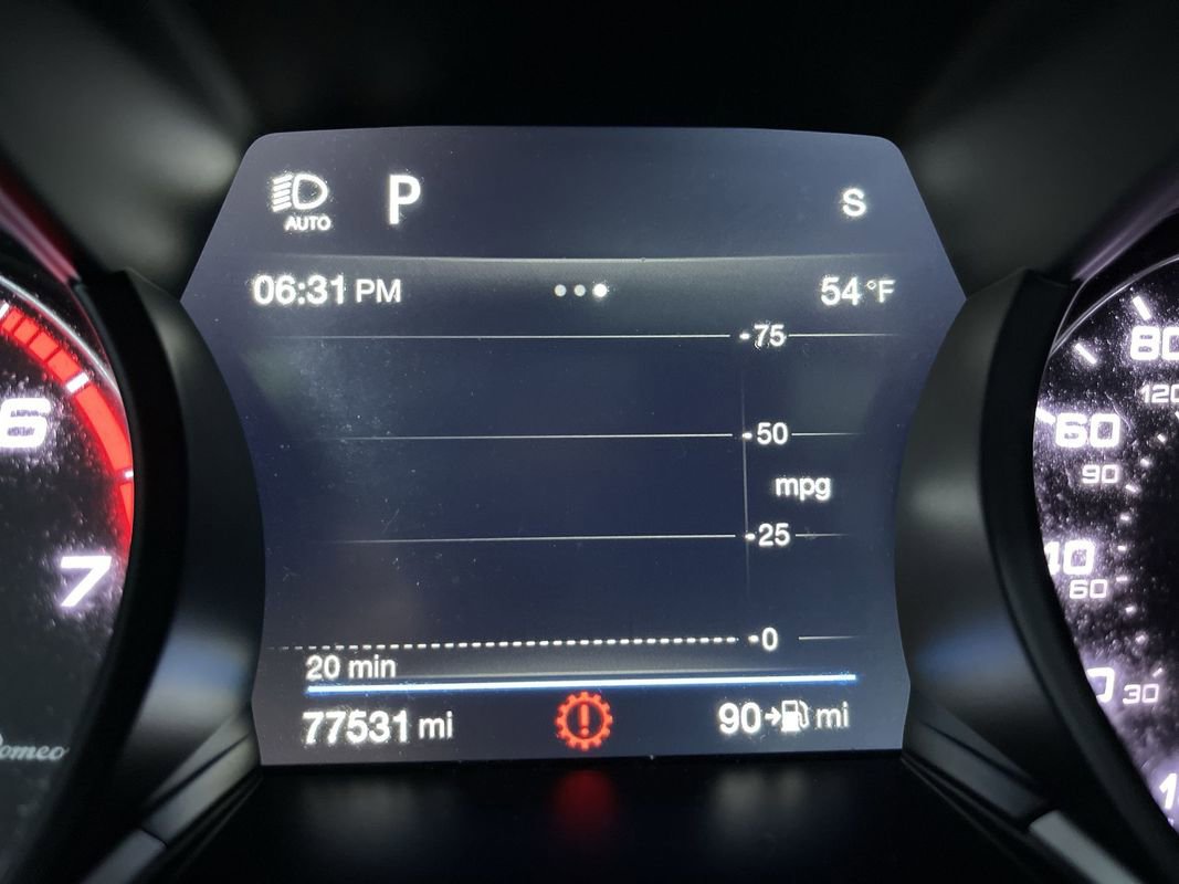 Used 2018 Alfa Romeo Stelvio Sport w/ Cold Weather Package image 20