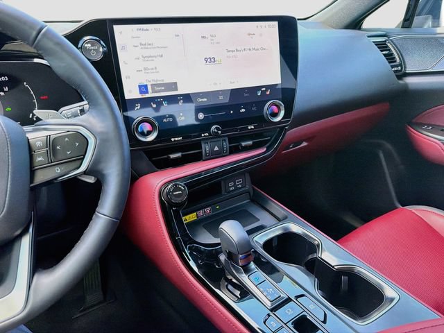 Used 2024 Lexus NX 350h AWD image 27