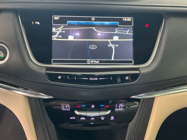 Used 2019 Cadillac XT5 FWD image 13