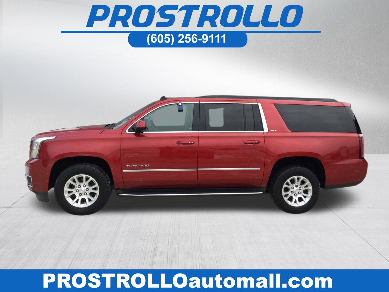 Used 2015 GMC Yukon XL SLT image 1