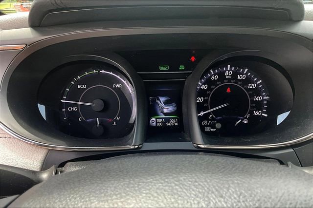 Used 2018 Toyota Avalon Limited w/ Protection Package FWD image 13