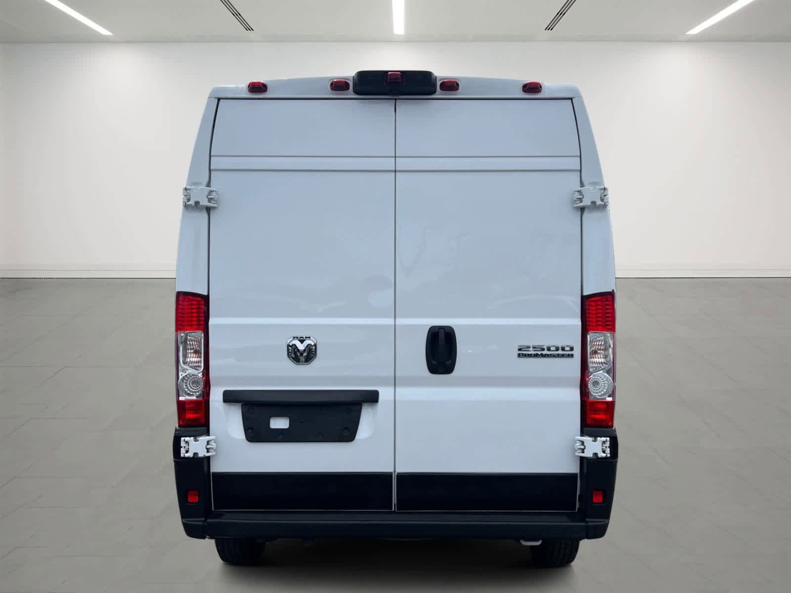 Used 2023 RAM ProMaster 2500 FWD image 5