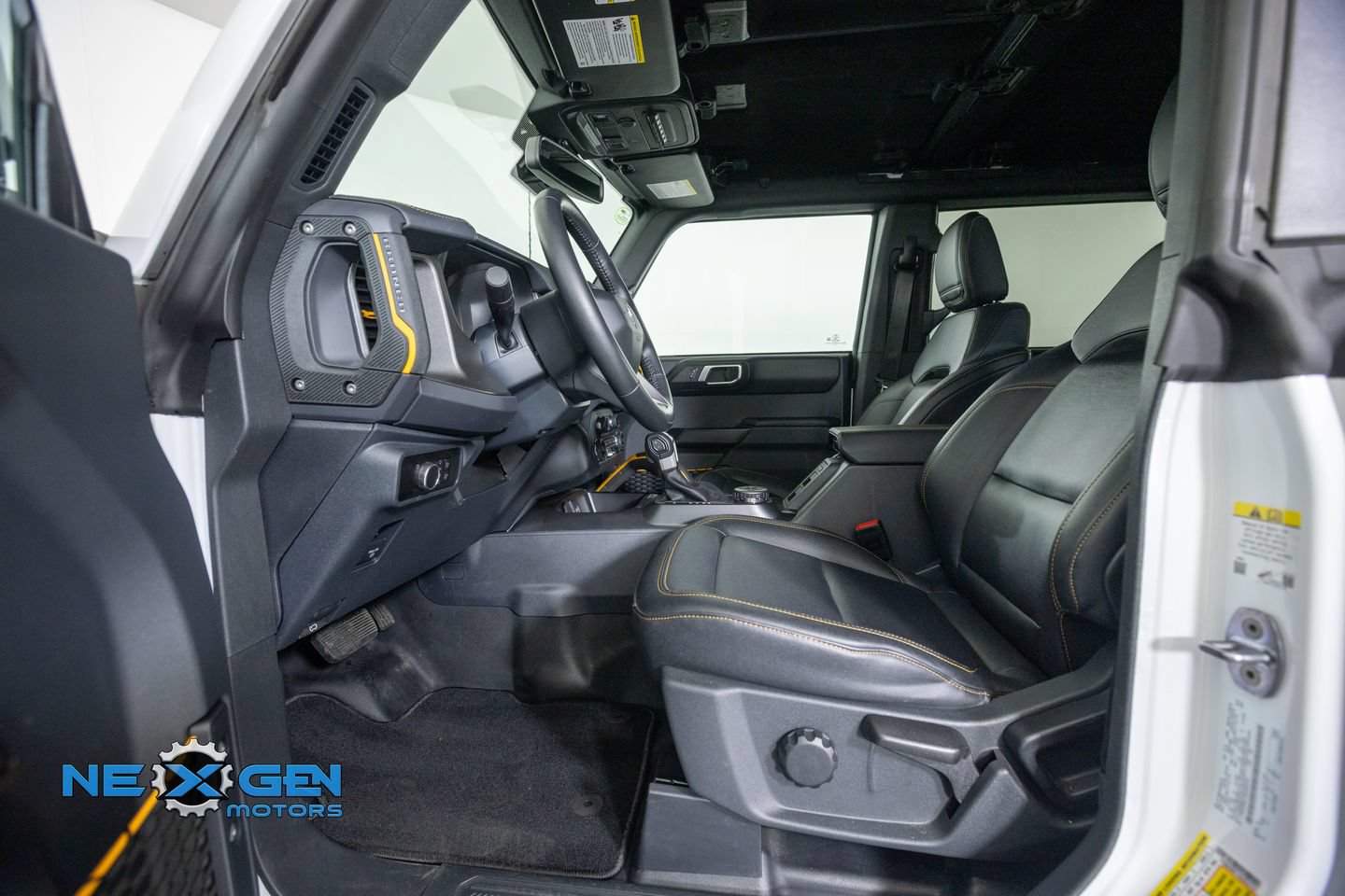Used 2024 Ford Bronco Badlands AWD/4WD image 11