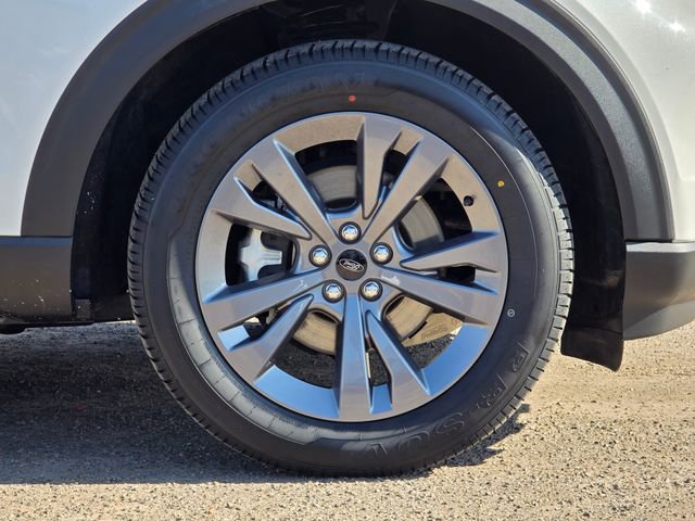 Used 2022 Ford Explorer XLT image 6