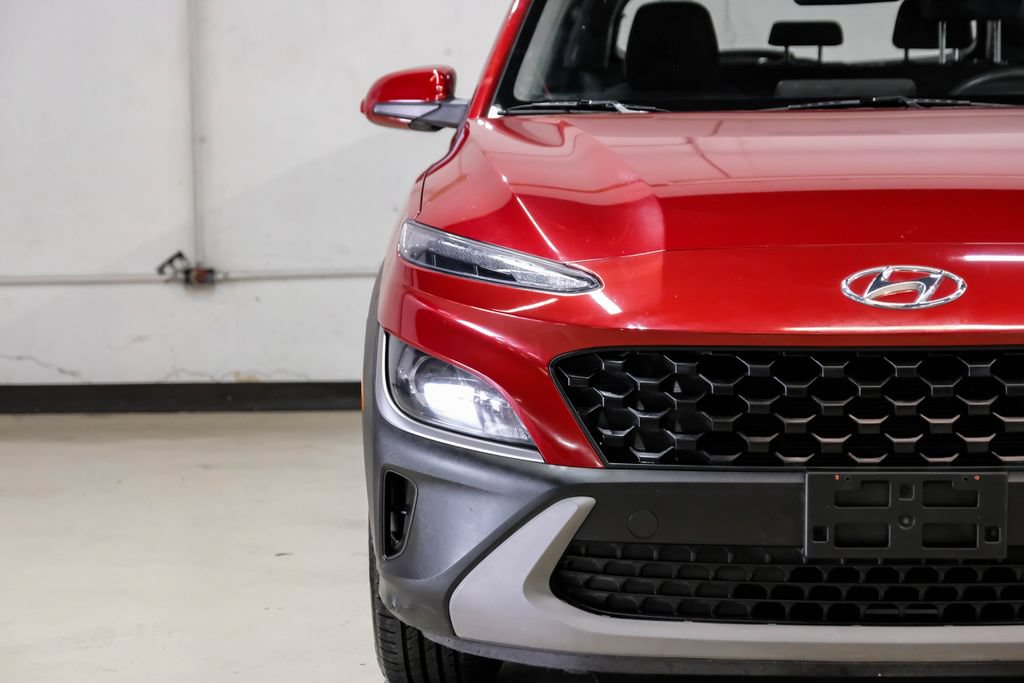 Used 2023 Hyundai Kona SE FWD image 45