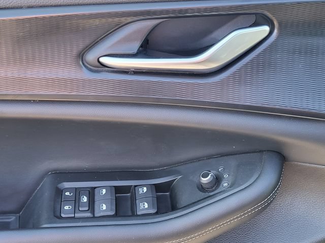 Certified 2024 Jeep Grand Cherokee Altitude AWD/4WD image 8
