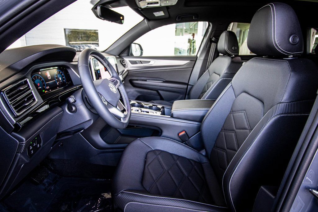 New 2026 Volkswagen Atlas Cross Sport SE AWD/4WD image 29