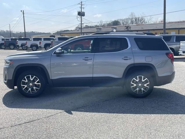 Used 2023 GMC Acadia SLE w/ Driver Convenience Package FWD image 7