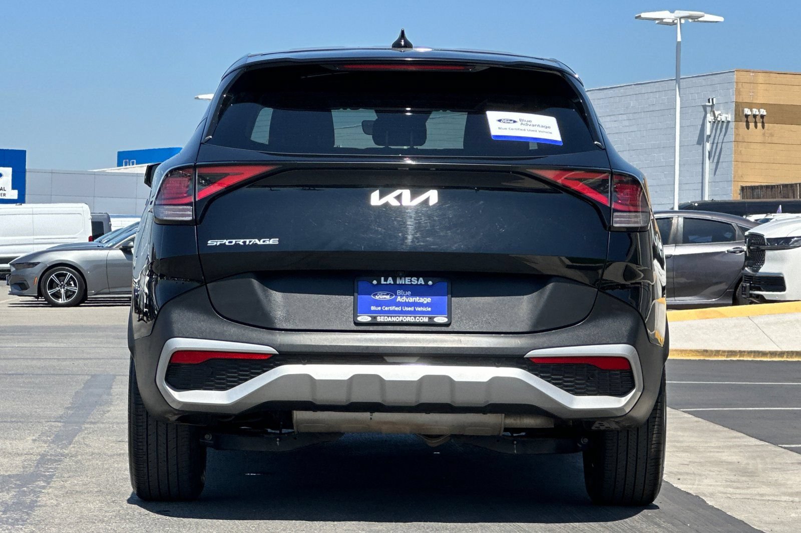 Used 2023 Kia Sportage EX FWD image 4