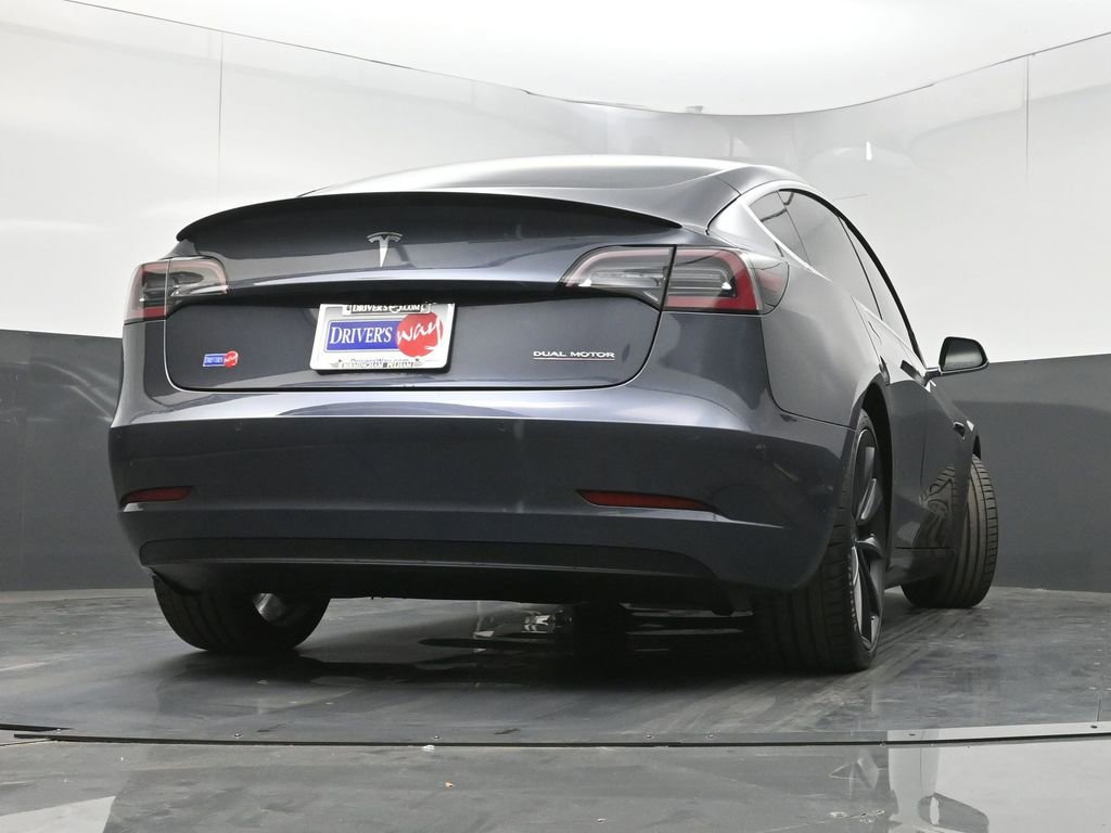 Used 2020 Tesla Model 3 Performance image 27