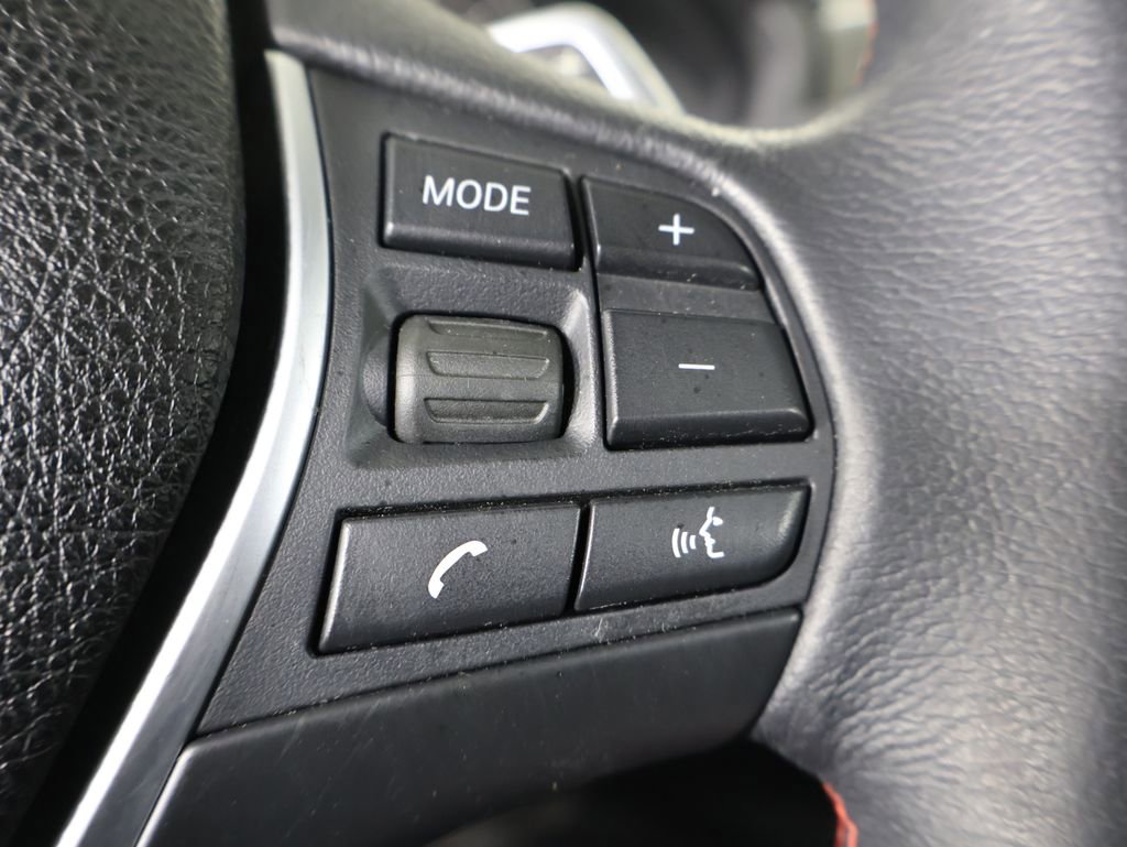 Used 2018 BMW 330i xDrive Sedan w/ Convenience Package image 30