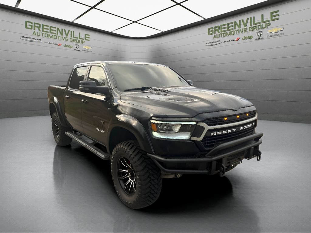 Used 2024 RAM 1500 Laramie AWD/4WD image 2