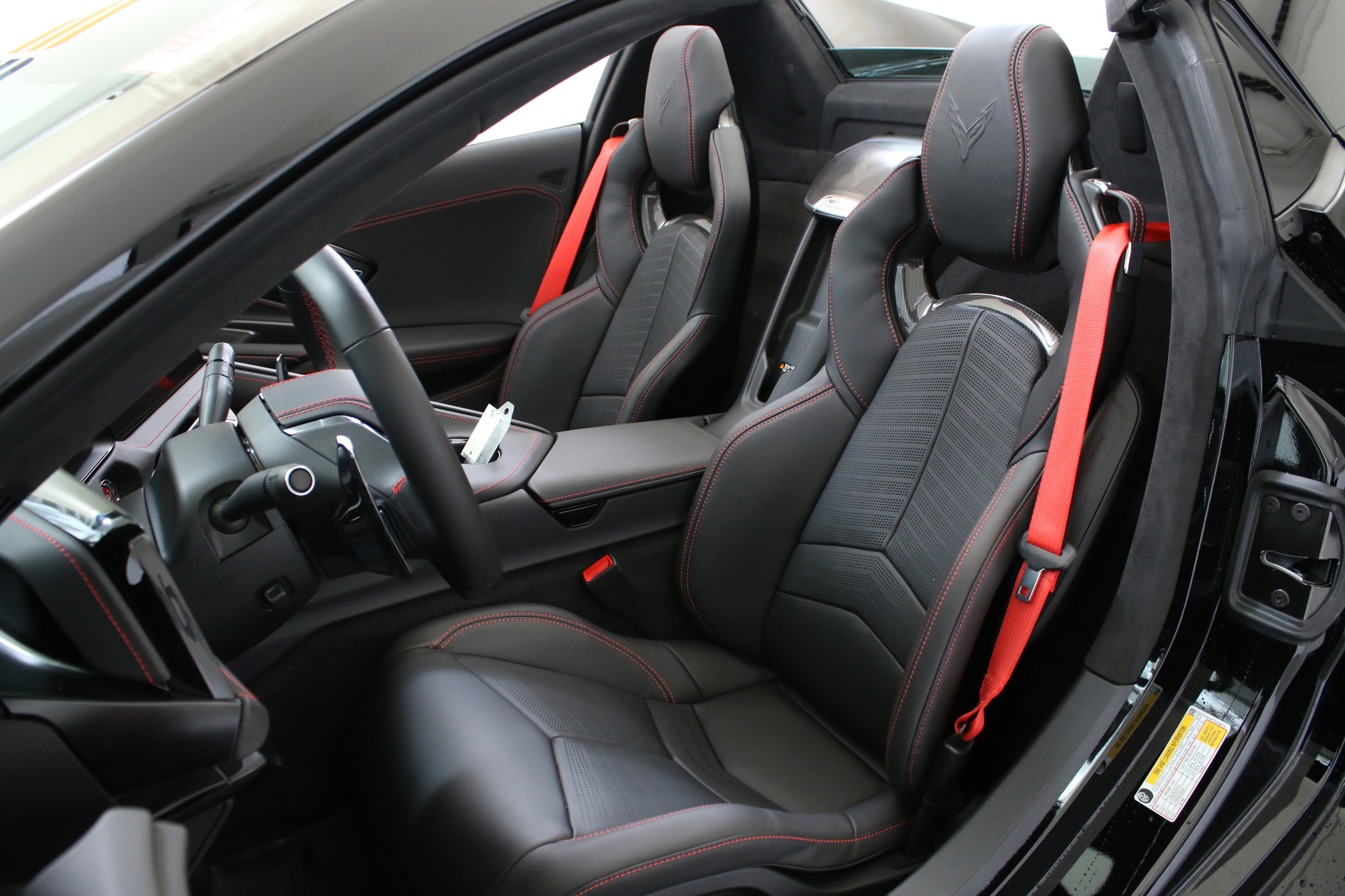 Certified 2026 Chevrolet Corvette Stingray Premium Conv w/ Z51 Performance Package RWD image 31