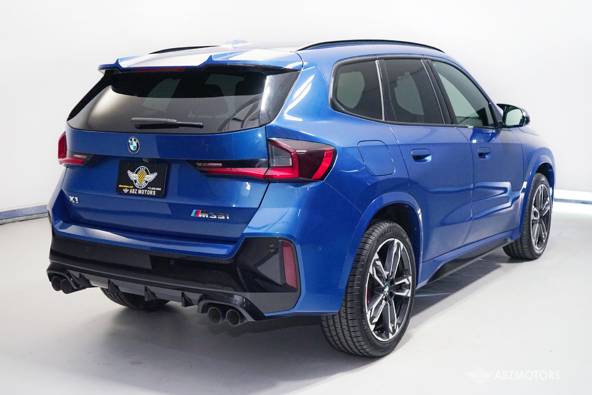 Used 2024 BMW X1 M35i w/ Premium Package AWD/4WD image 5