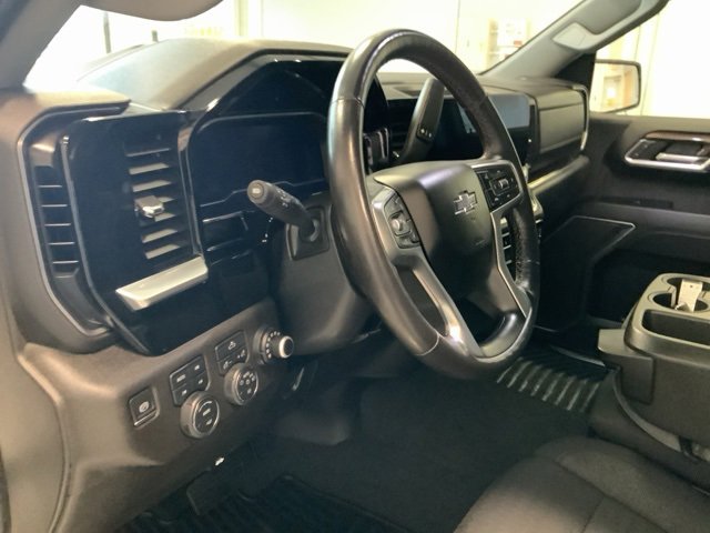 Used 2023 Chevrolet Silverado 1500 RST w/ Z71 Off-Road Package image 19