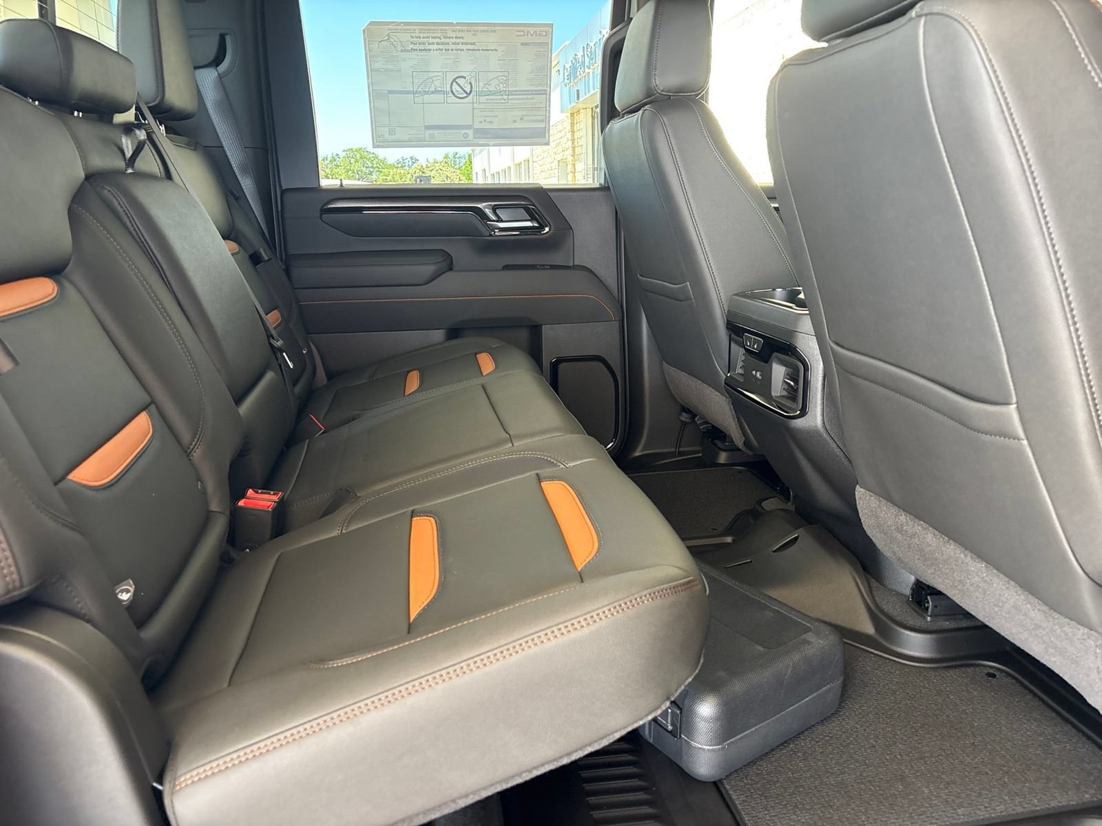 New 2026 GMC Sierra 2500 AT4 w/ AT4 Premium Plus Package AWD/4WD image 19