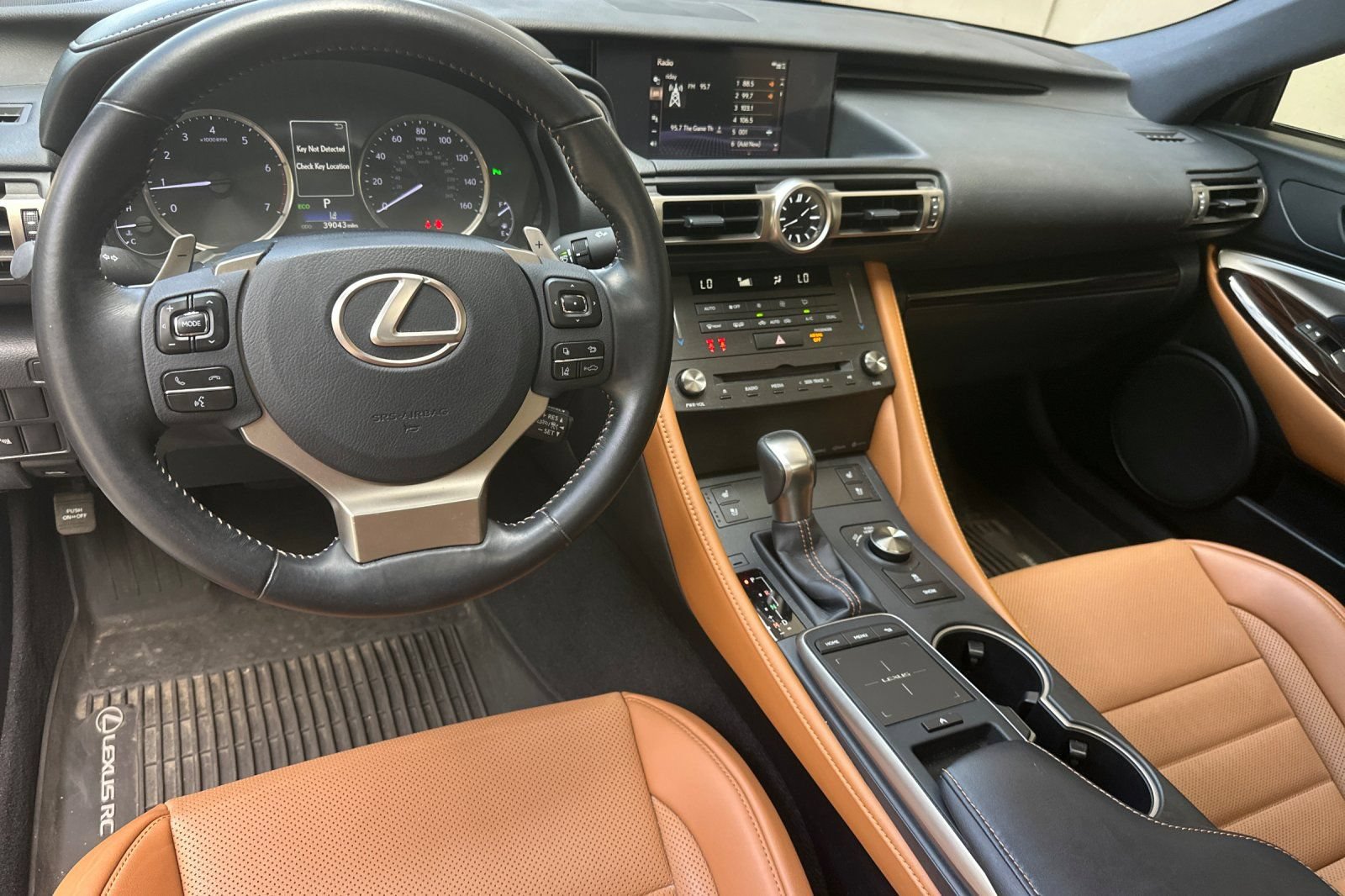 Used 2019 Lexus RC 300 w/ Premium Package RWD image 16