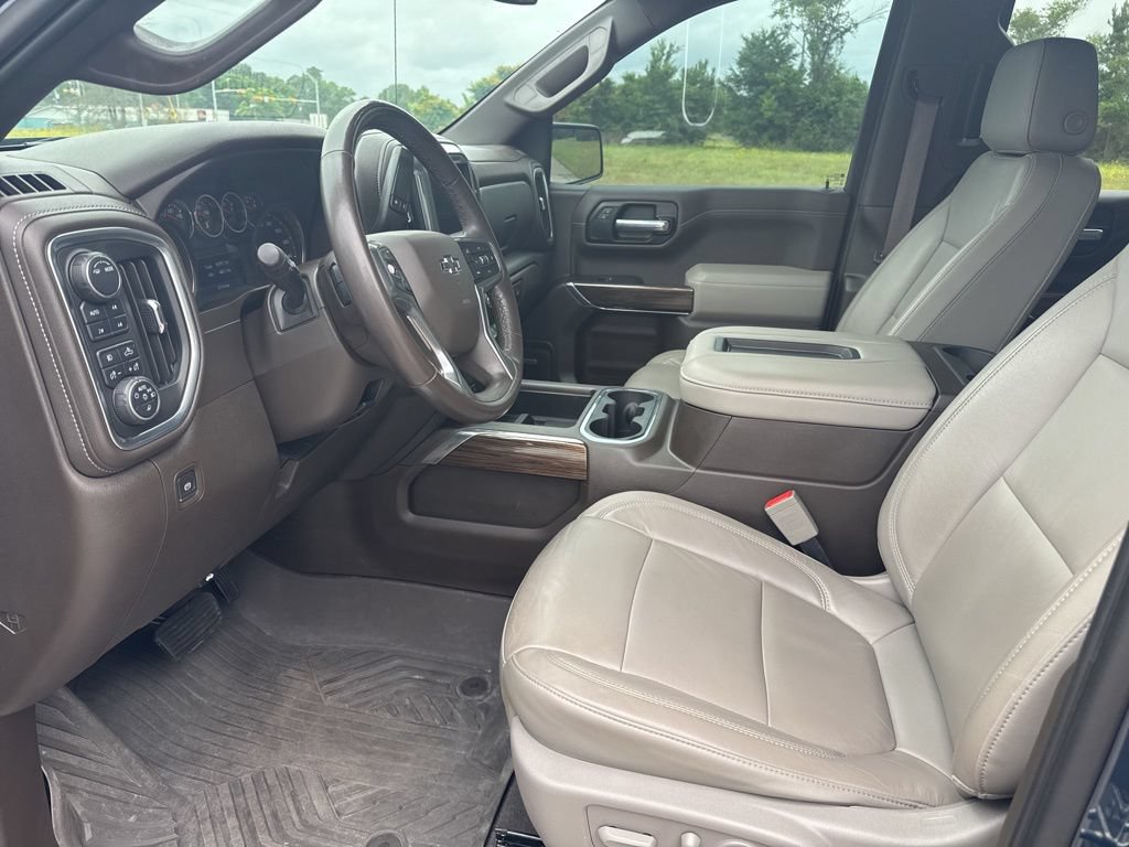 Used 2020 Chevrolet Silverado 1500 LT Trail Boss AWD/4WD image 15