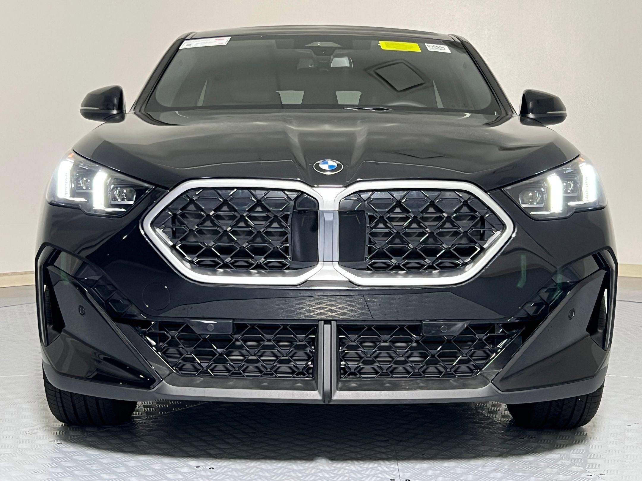Used 2025 BMW X2 xDrive28i w/ Convenience Package image 6
