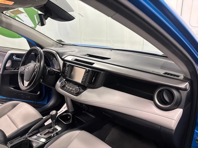 Used 2017 Toyota RAV4 Limited w/ All Weather Liner Package AWD/4WD image 17