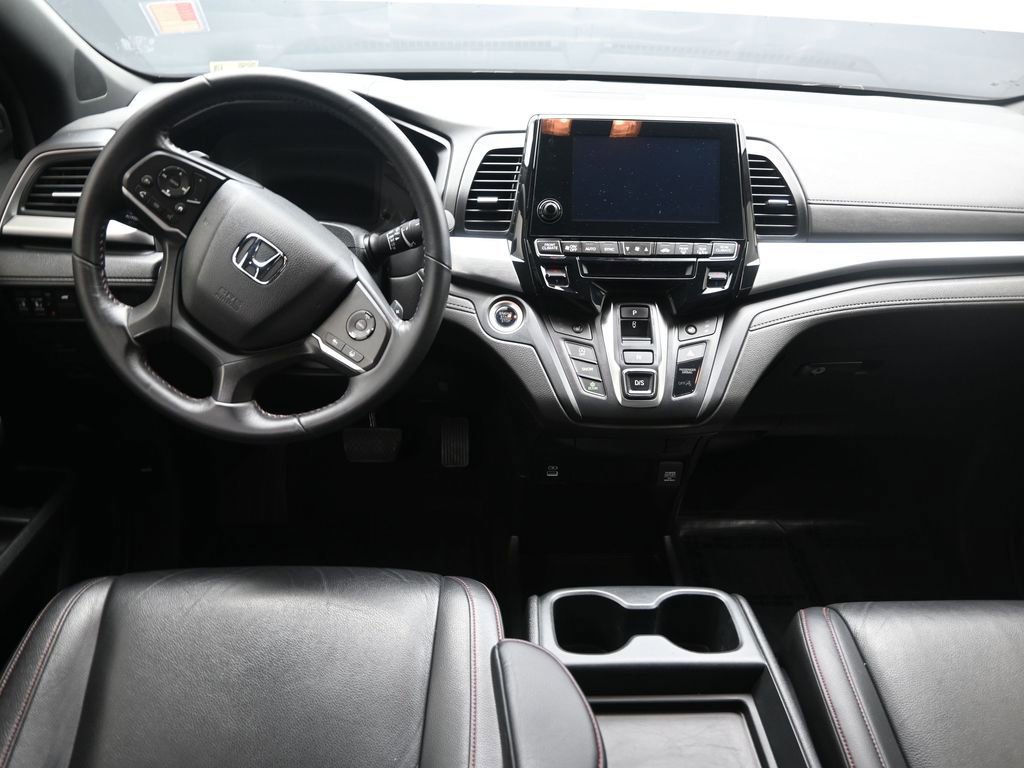 Used 2024 Honda Odyssey Sport image 12