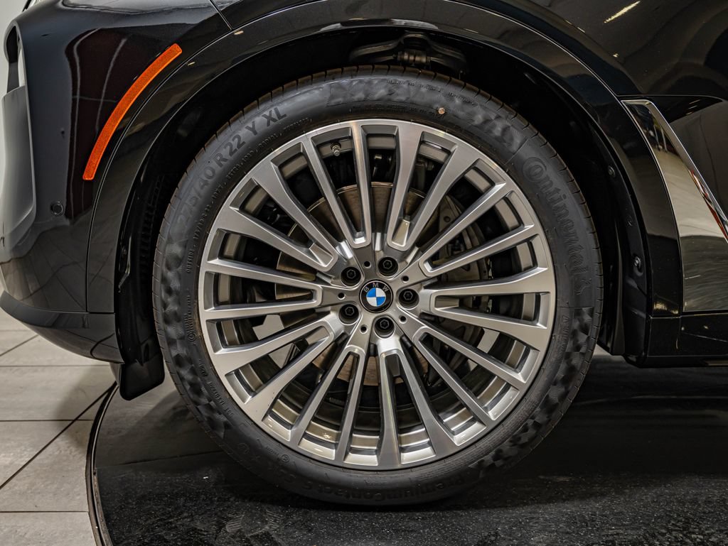 New 2027 BMW X7 xDrive40i AWD/4WD image 13