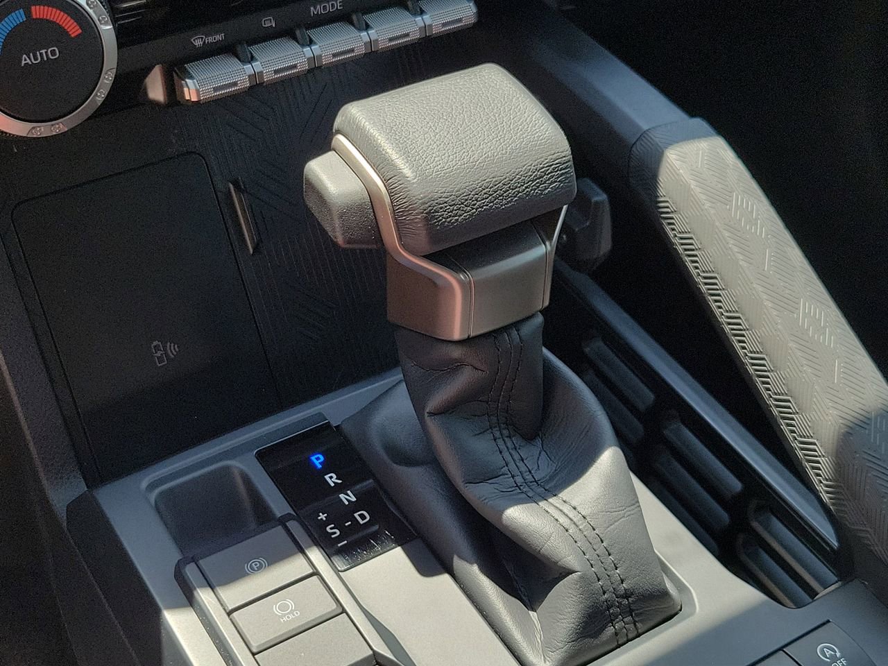 Used 2024 Toyota Tacoma SR5 w/ SR5 Upgrade Package image 26