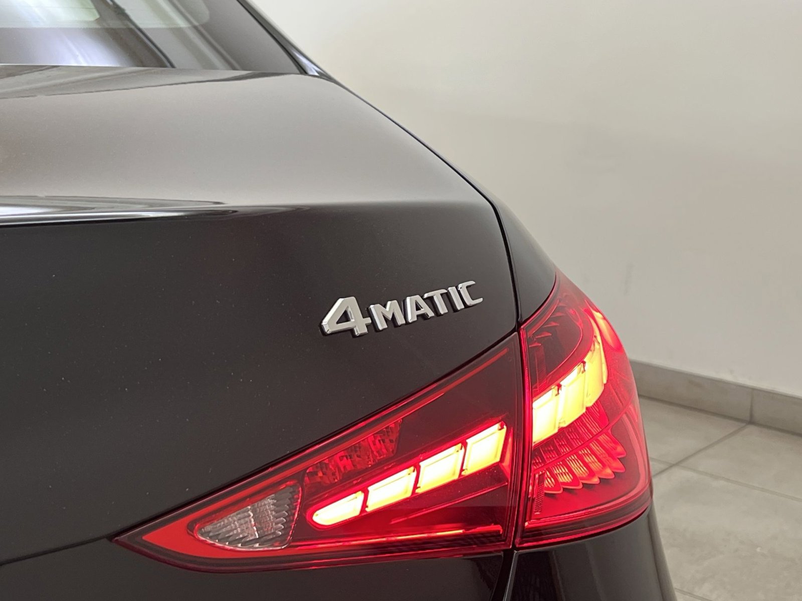 Used 2023 Mercedes-Benz C 300 4MATIC Sedan image 31