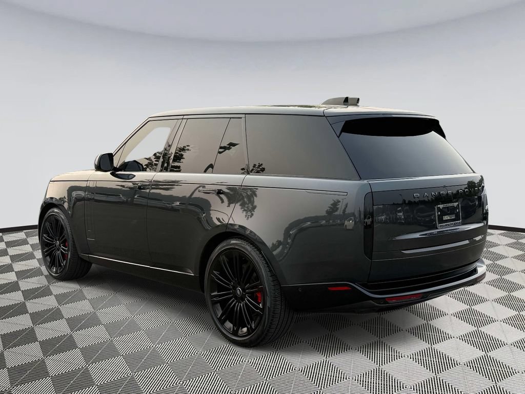 Used 2023 Land Rover Range Rover SE AWD/4WD image 4