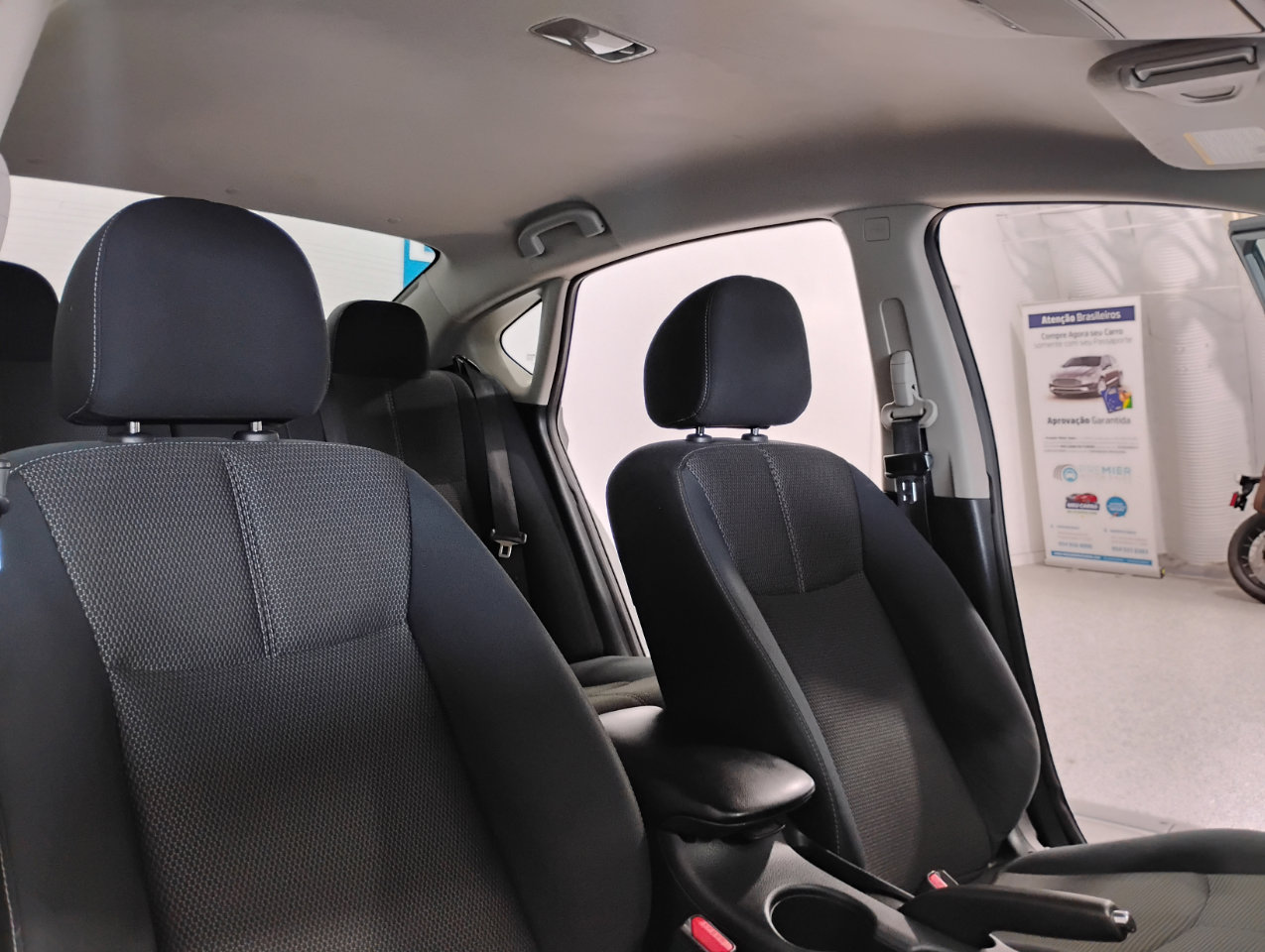 Used 2017 Nissan Sentra S image 70