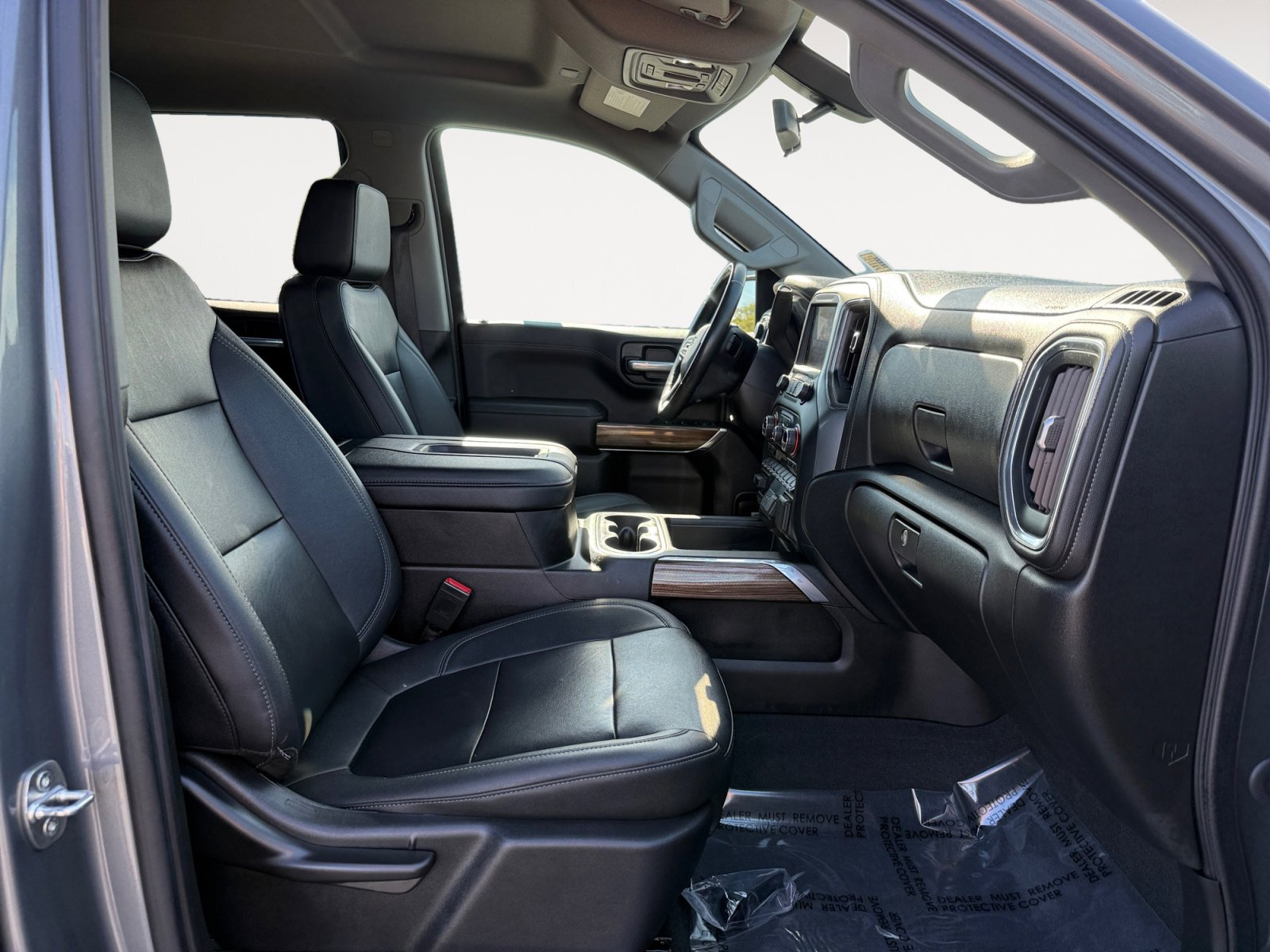 Used 2021 Chevrolet Silverado 1500 LT Trail Boss w/ Convenience Package II image 19