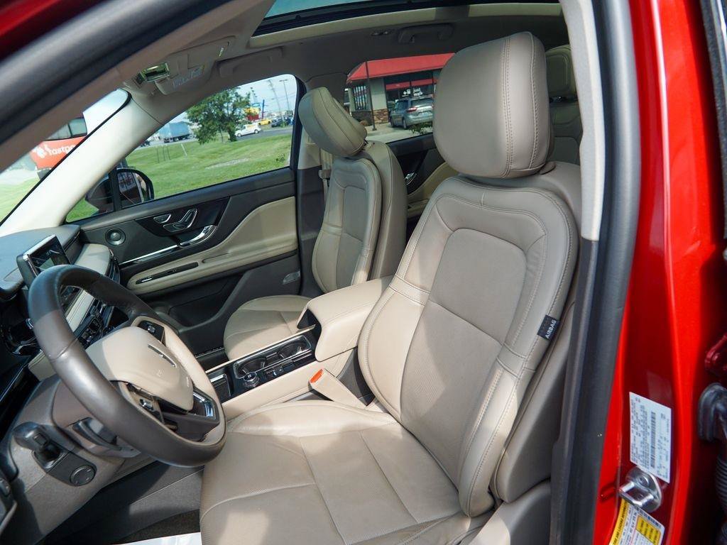 Used 2020 Lincoln Corsair Reserve w/ Equipment Group 201A FWD image 24