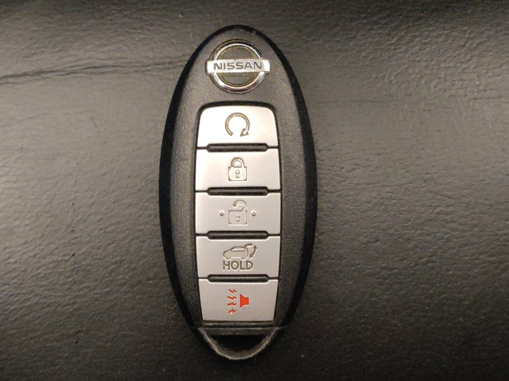 Used 2018 Nissan Pathfinder SL AWD/4WD image 32