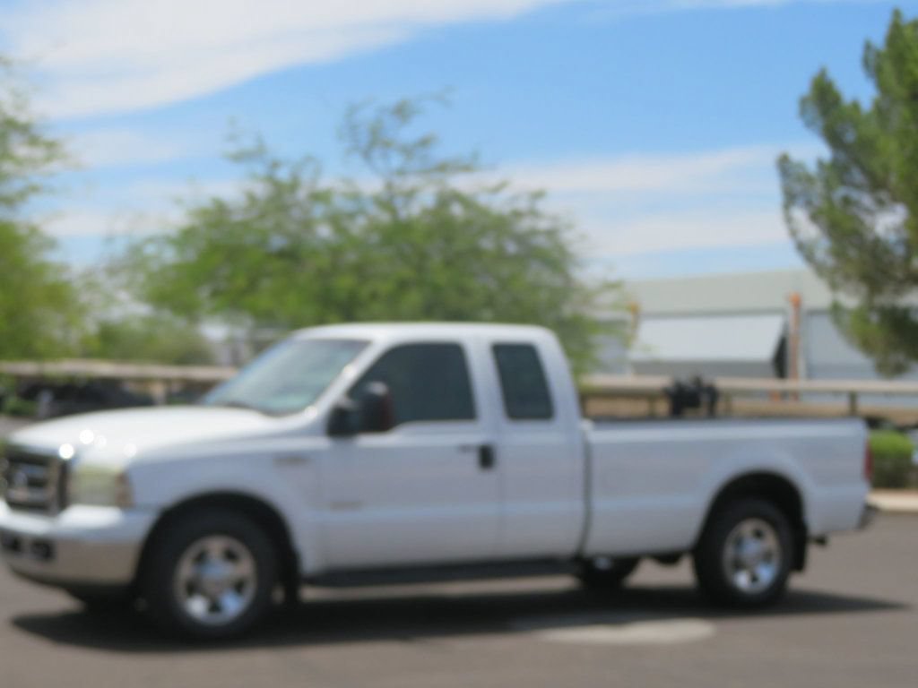 Used 2007 Ford F250 Lariat RWD image 1