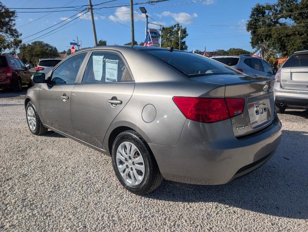 Used 2010 Kia Forte EX image 7