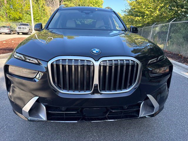 Certified 2026 BMW X7 xDrive40i w/ Executive Package AWD/4WD image 10