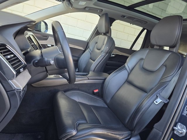 Used 2022 Volvo XC90 T8 Inscription image 18