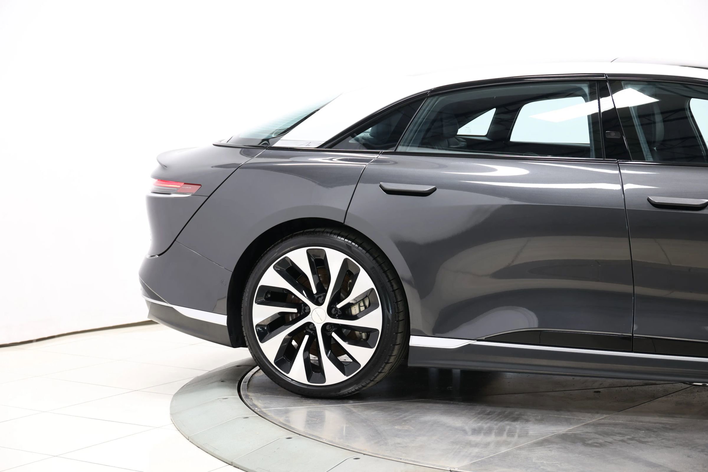 Used 2023 Lucid Air Grand Touring image 66